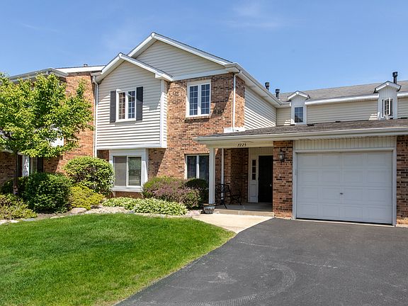 2nd image of 7225 Willow Way Ln Unit B