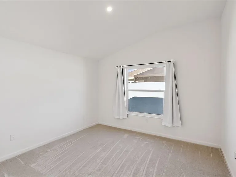 7548 Kuenher Ct — Photo 12