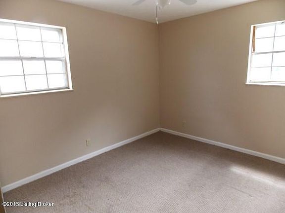 3rd image of 1515 Steadmantown Ln