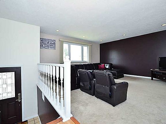 2nd image of 5128 Amleth Dr