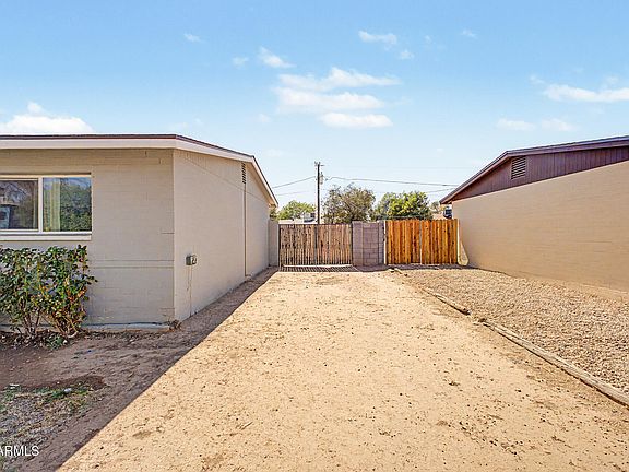 4th image of 13212 N 31ST Avenue