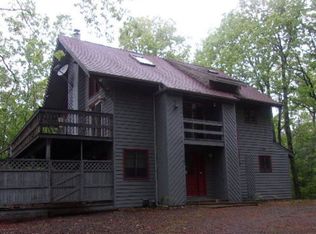 43 Fir St, Jay, NY 12941