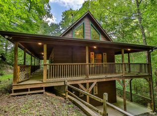 531 Greely Dr, Ellijay, GA 30540