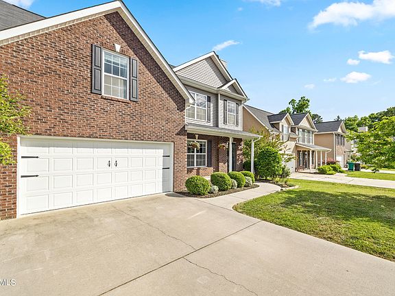 2nd image of 8342 Cureton Park Ln