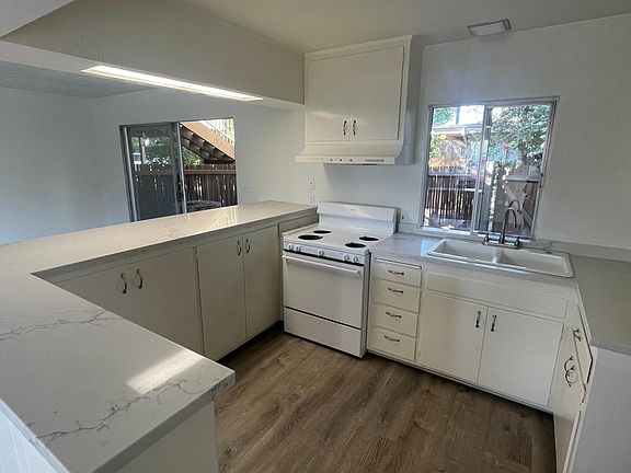 Kitchen Counter Tops