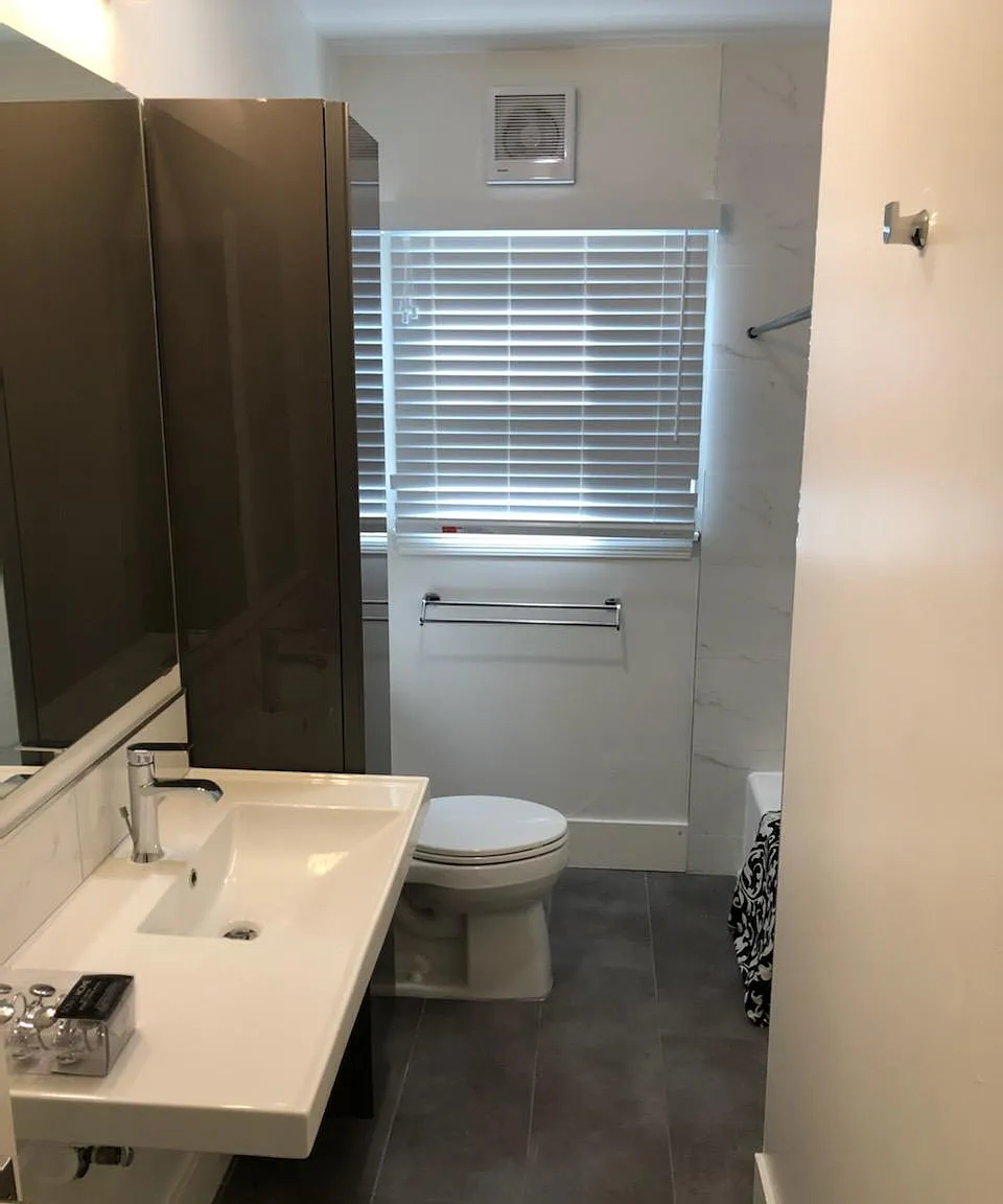 2 bed, 1000 sqft, $3,850 — Photo 3