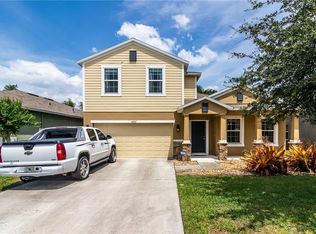 4907 Grassy Knoll Dr, Tavares, FL 32778