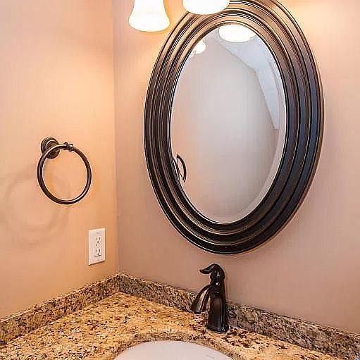 downstairs 1/2 bath