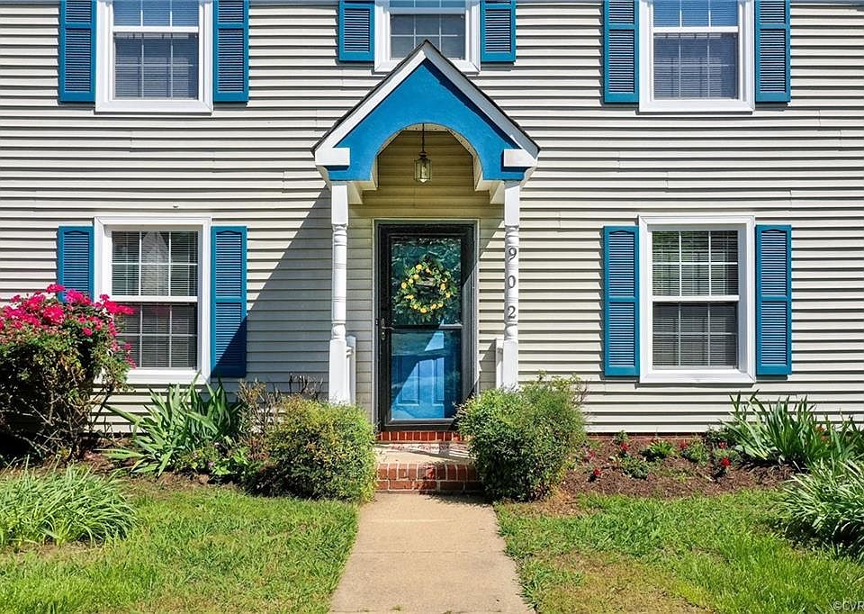 1st image of 902 Admiral Gravely Blvd