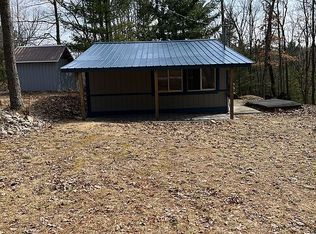 1121 Pocohontas St, Harrison, MI 48625