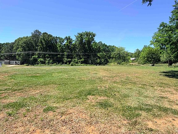 3rd image of 15169 Highway 221