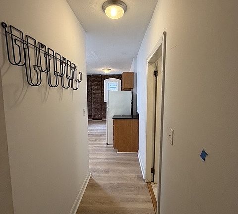2nd image of 35 Fleet St