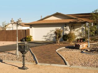 21070 Zuni Rd, Apple Valley, CA 92307