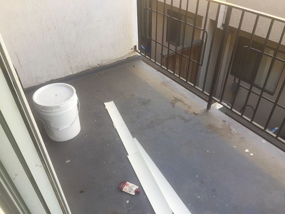 5th image of 825 Walnut St APT 7