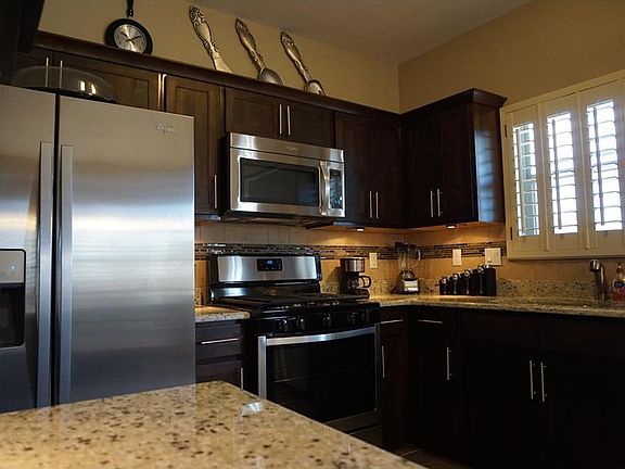 4th image of 15033 Dream Ct