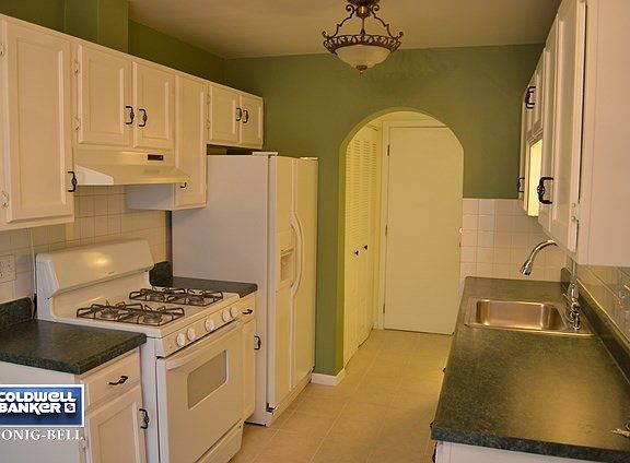 5th image of 261 Nantucket Hbr #261