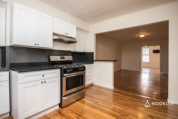 Rented by Nooklyn NYC LLC | media 8