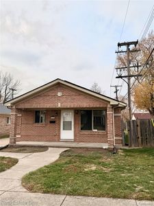13054 Agnes St, Southgate, MI, 48195