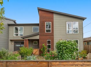 1618 SE 76th Ave, Portland, OR 97215