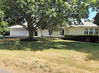 942 Sohn Alloway Rd, Lyons, NY 14489