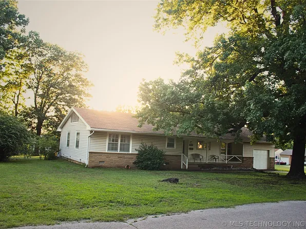604 S Lincoln Ave, Okmulgee, OK 74447