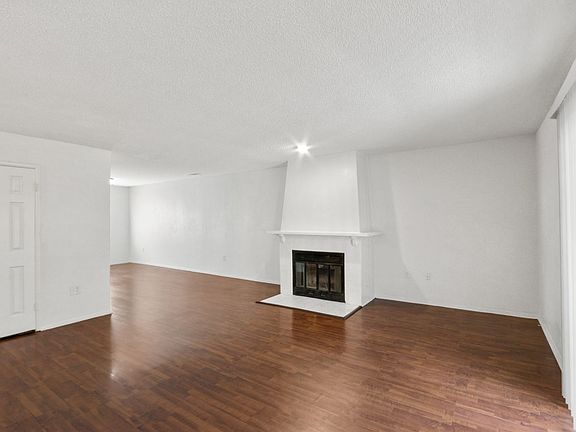 2nd image of 21901 Moneta Ave Unit 11