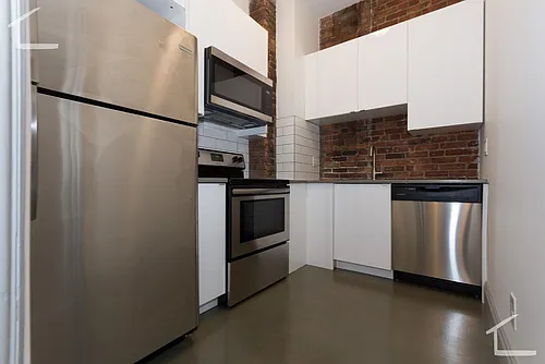 11 Belvidere St #U3 Photo 1