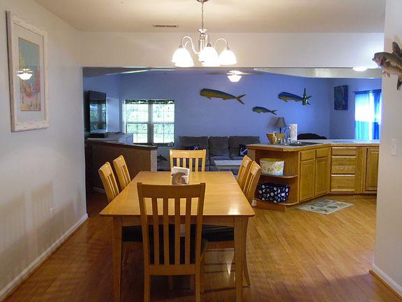 5th image of 120 Green Tree Ln