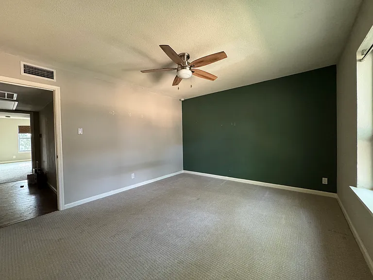 7424 W Northwest Hwy #6 — Photo 31