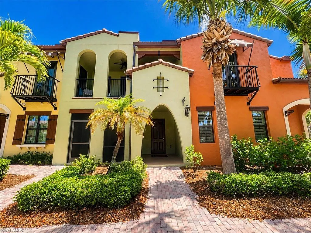 3 bed, 2.0 bath, 1771 sqft, $7,500 — Photo 2