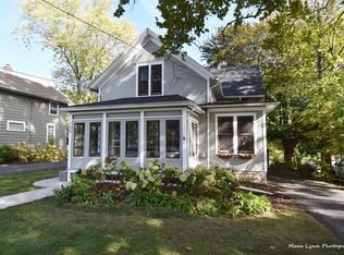 130 N Batavia Ave, Batavia, IL