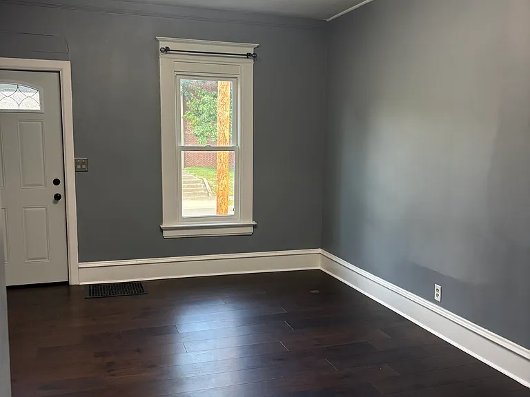 1209 S Lee St — Photo 6