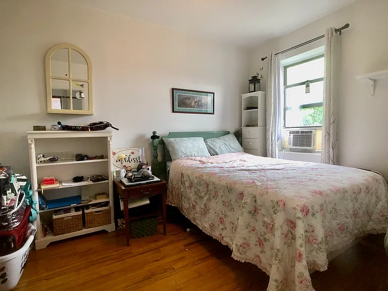 206 Saint Nicholas Ave #4R — Photo 2