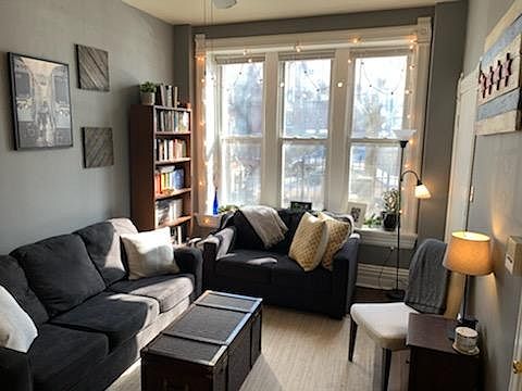 2nd image of 1636 W Le Moyne St APT 1