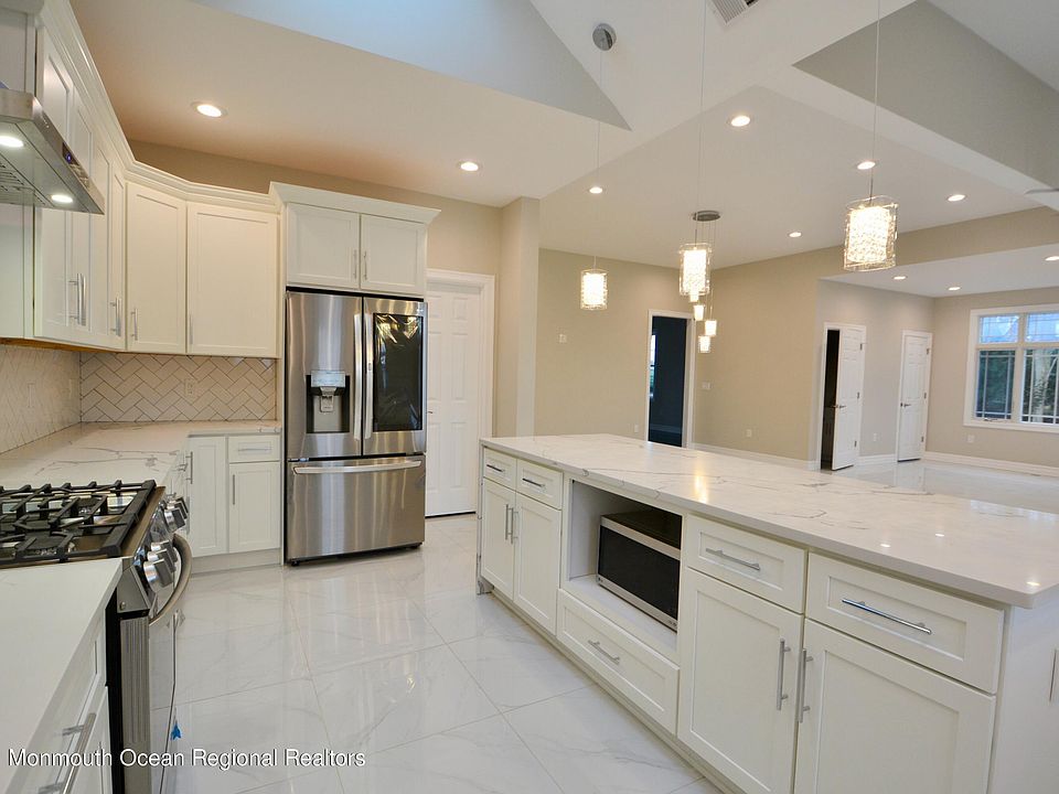 277 Broadway, Freehold, NJ 07728 Zillow