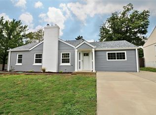 801 Victoria Pl, Saint Louis, MO