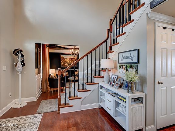 5th image of 8406 Harbor Cove Dr