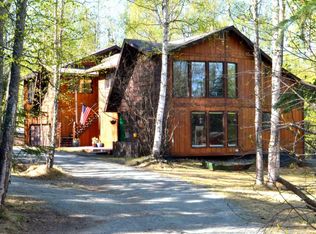 13840 Knob Hill Dr, Eagle River, AK 99577