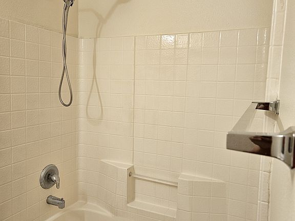 5th image of 3125 Douglas Fir Dr #3125