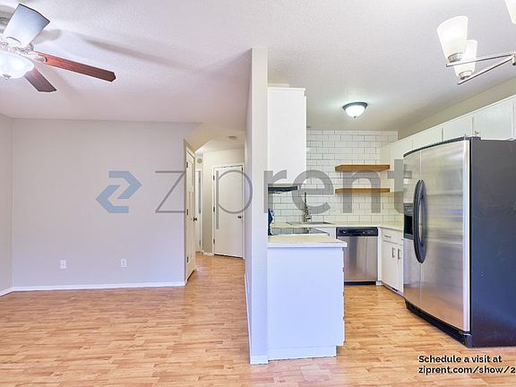 4th image of 43 SW 206th Ave