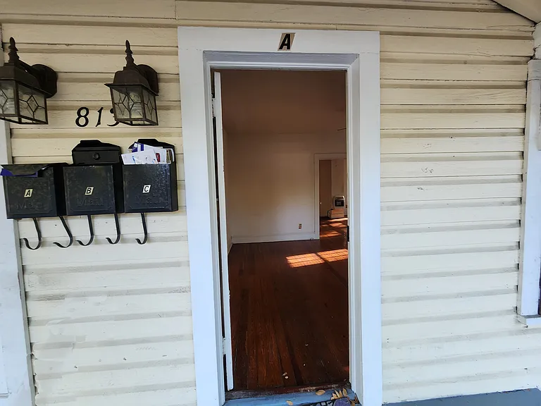 813 SE 2nd Ave #A — Photo 12