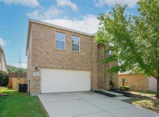 10116 Sourwood Dr, Fort Worth, TX 76244