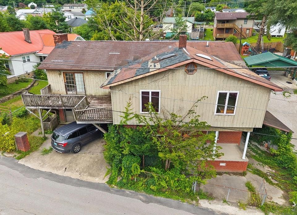 1st image of 309 Locust St