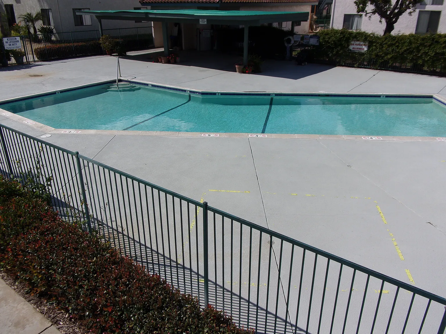Woodside Apartments — Photo 4
