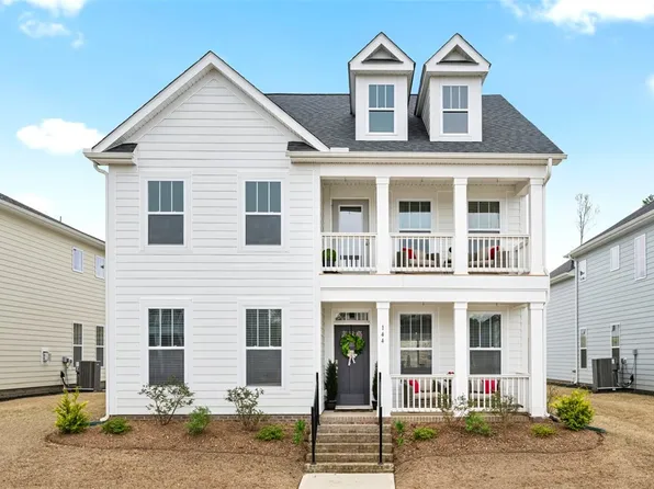 144 Founders Blvd, Central, SC 29630