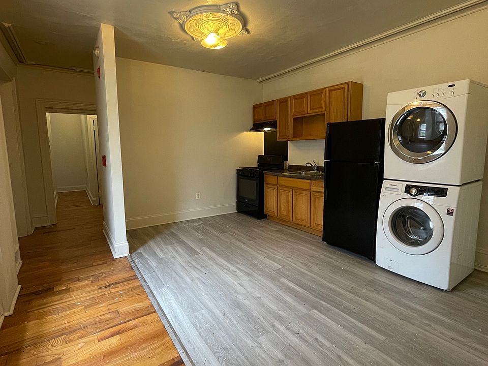 1st image of 4833 Germantown Ave #1R