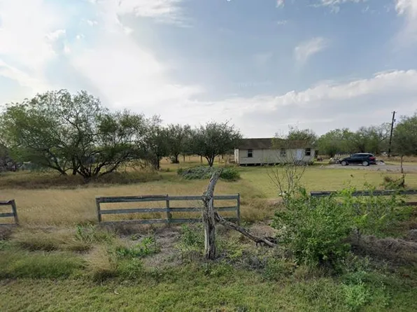 2520 S Parker Rd, La Feria, TX 78559