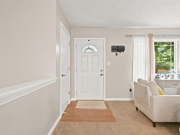 5th image of 2231 Alta Dr