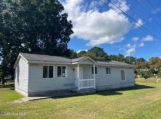 2201 Chestnut Ave, New Bern, NC 28562