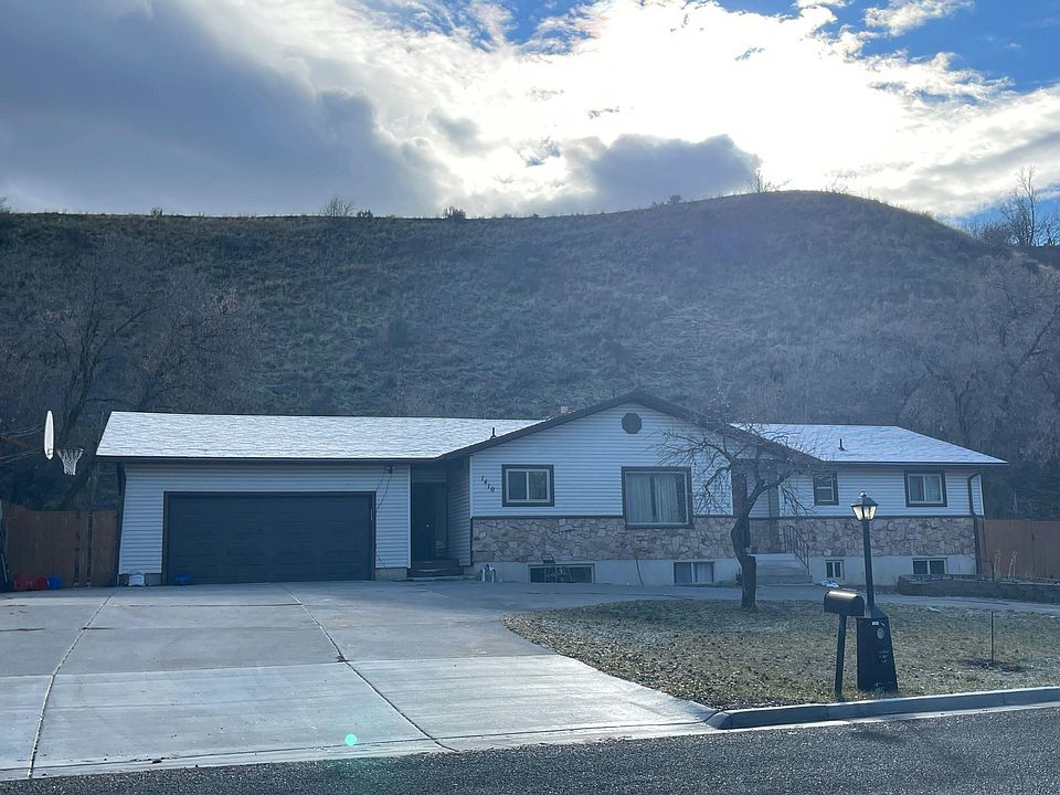 1st image of 1410 Sumac Dr